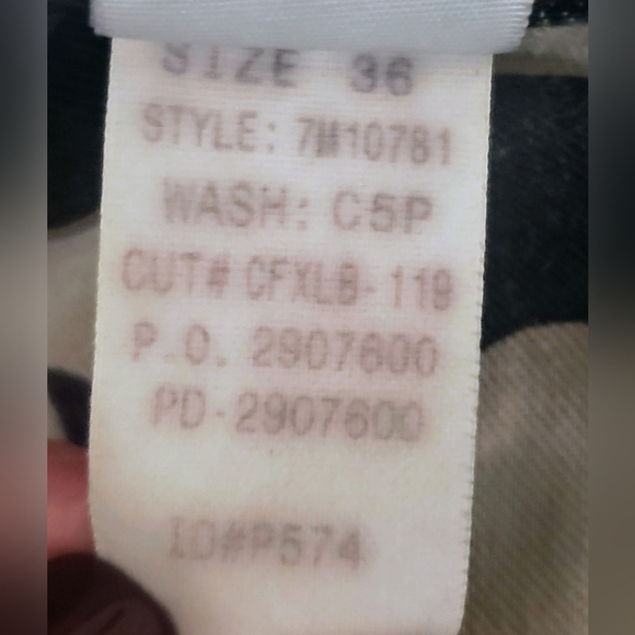 Lucky Brand Jeans 36X33 Button Fly Slim Bootleg 100% Cotton Style 7M10781 Fading - Picture 16 of 16